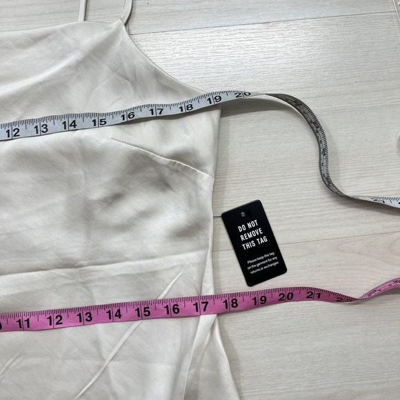 NWT Express Satin Slip Dress Large Cream Sleeveless Strappy Wedding - Picture 12 of 16